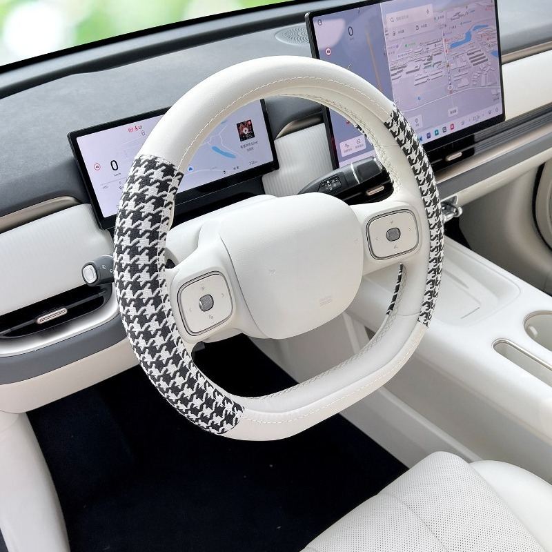 Fit for 2026 ORA 5 Ultra Thin  - Steering Wheel Cover avis et prix